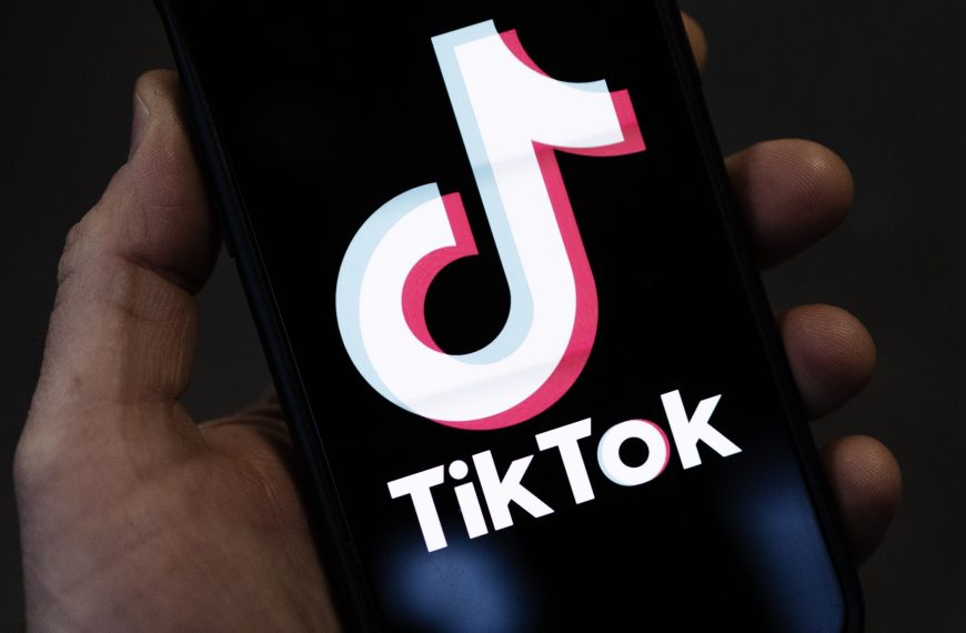 TikTok también le pagará a los creadores de efectos y filtros que se vuelvan…